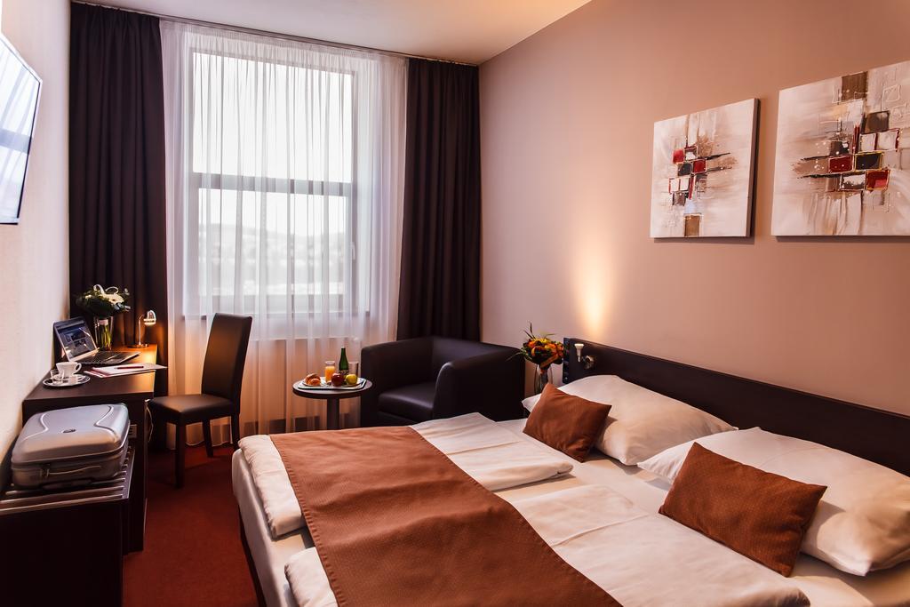 Interhotel Zlín Exterior foto